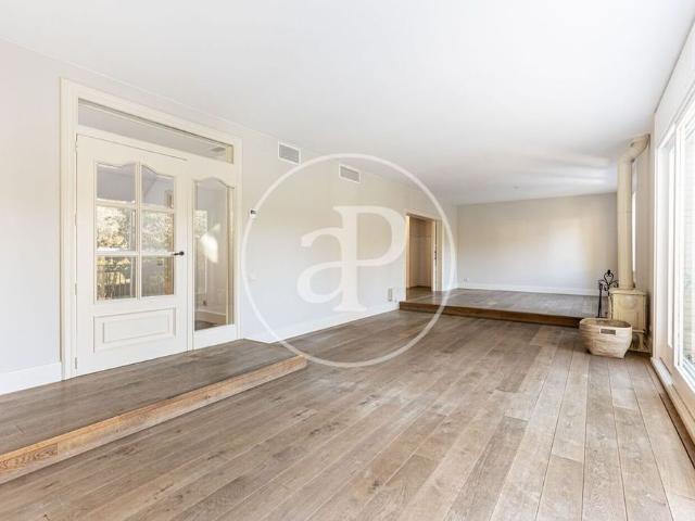 6 bedroom luxury Villa for rent in Sant Cugat, Spain