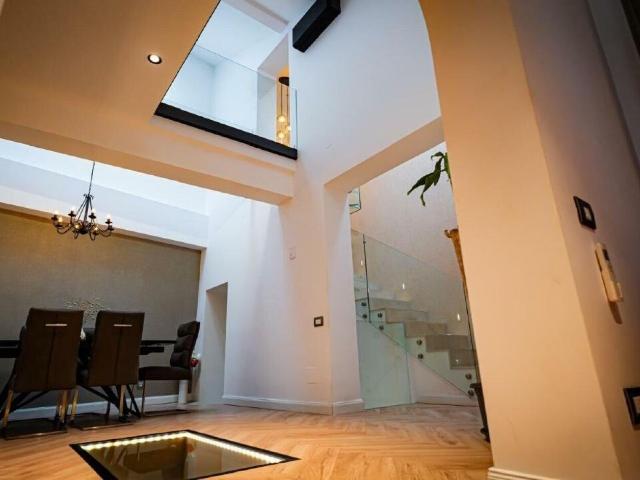 luxury villa, furnished, yard, garage, located in floreasca area