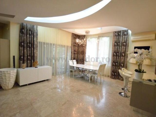 Luxury villa in Residential Complex close to British School