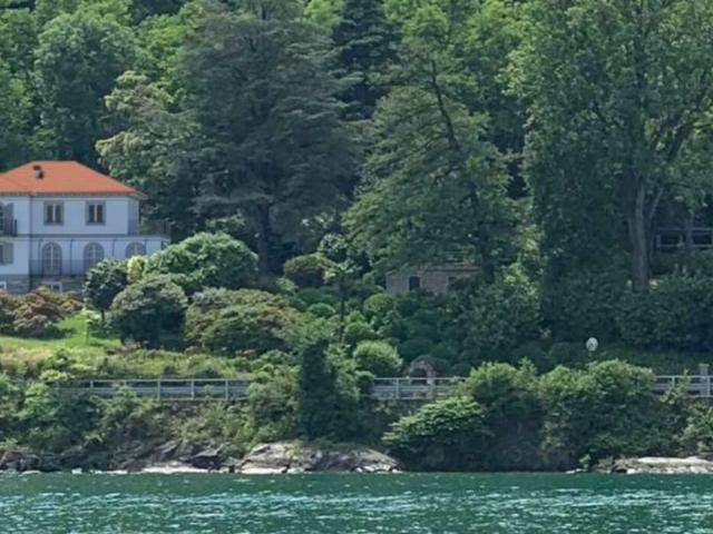 Villa on sale in Stresa 675 m² | dreamo. Ch