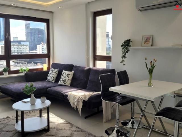 Lux apartament z pięknym widokiem ul. Giełdowa, Warszawa, Wola