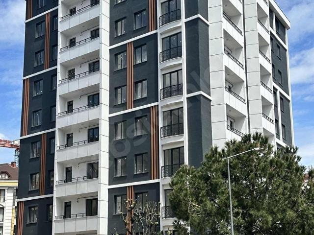 LÜX BUTÜK SİTEDE K.OTOPARKLI 1 AYA TESLİM SATILIK DAİRELER