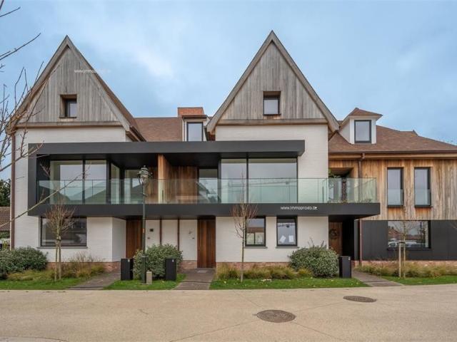 Luxe nieuwbouwwoning in het prestigieuze nieuwbouwproject 'zoute schorre'