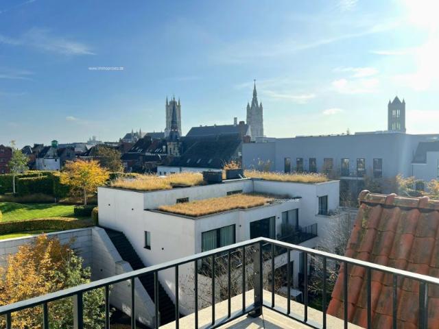 Luxe duplex appartement in het hart van Gent!