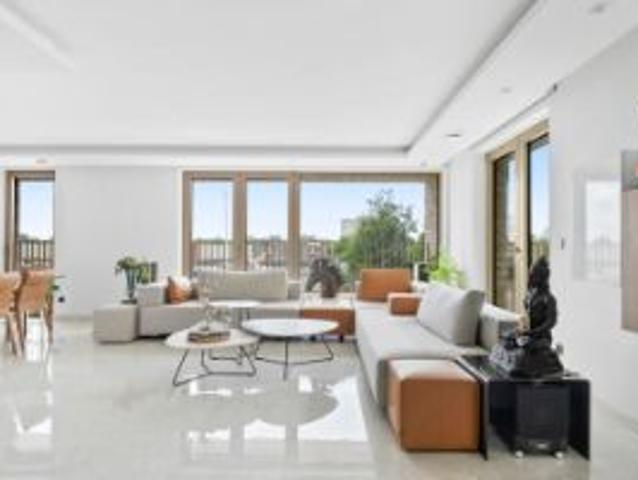 Luxe duplex appartement met hoogwaardige afwerking!