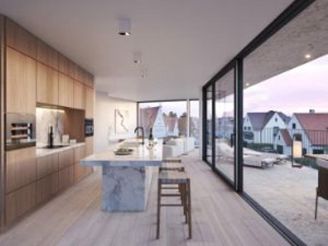 Luxe dakappartement met daktuin en zwembad vlakbij het Al.