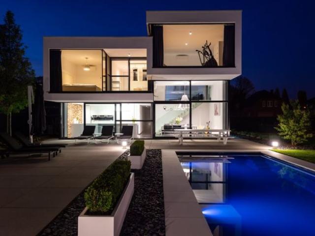 luxe villa + bouwgrond op 2.500m² met zwembad & poolhouse