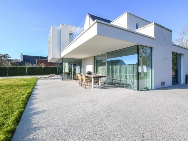 Luxe villa in Nieuwmunster, De Haan Een unieke combinatie van stijl, comfort en duurzaamheid