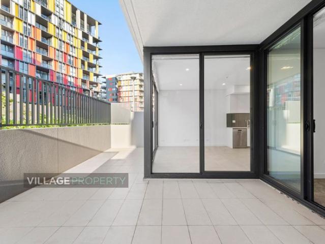 Luxe 1 Bedroom with Resort Style Amenities | Kingston Quarter