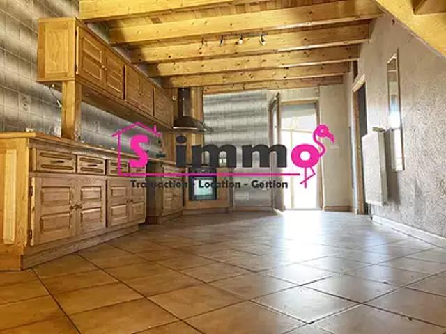 Luxeuil les Bains 70300 Location appartement 3 pièces t3 au dernier étage