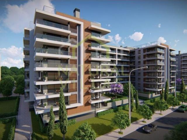 Luxo e Conforto: Apartamentos T2 a T4 no Centro de Faro, Algarve