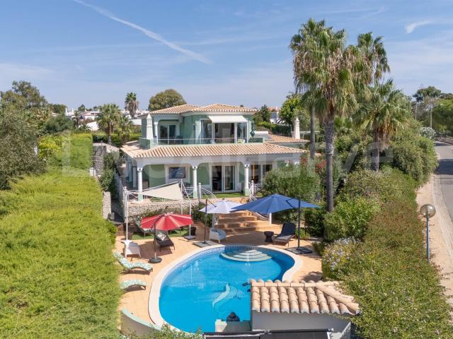 Luxo | Villa T4 Espaçosa com Vista Mar em Carvoeiro para Ven. 495m² Lagoa e Carvoeiro