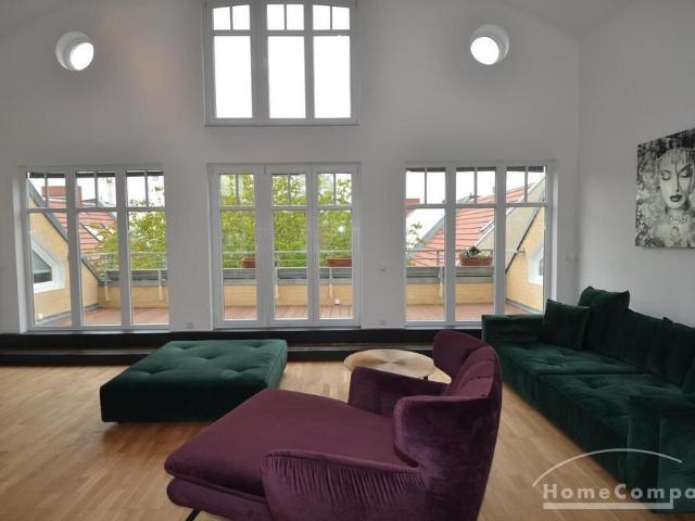 Luxorious Ku Damm Apartment