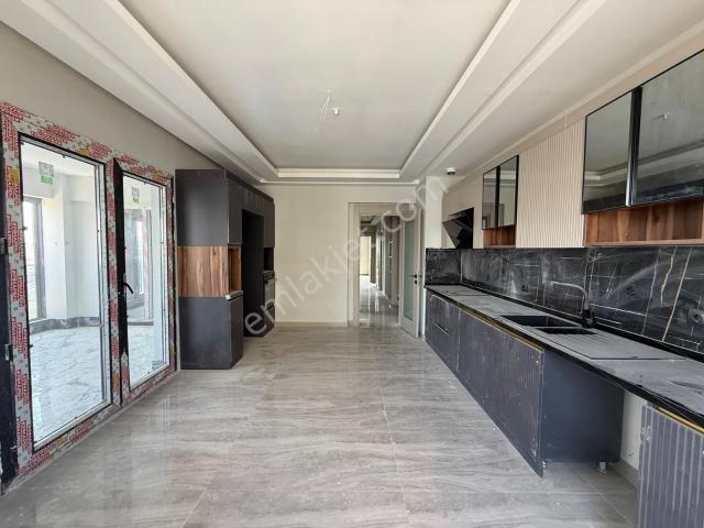 Lüxova'dan Ovacık Bulvar Üzeri Lüx Yapılı 4+1 Kupon Daire