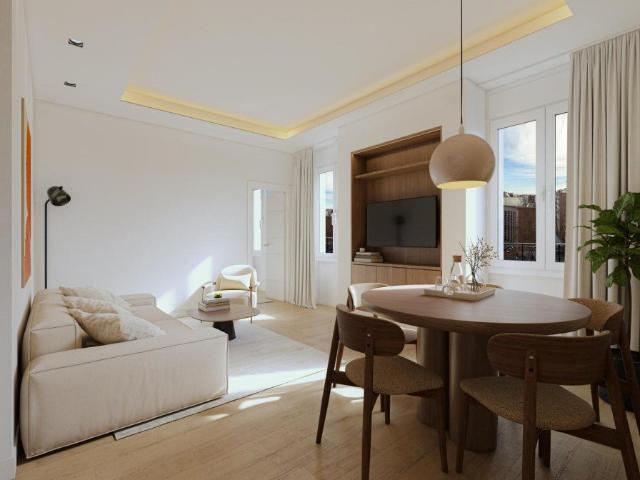 Luz, Comodidad Y Comunicacion 82m² Madrid