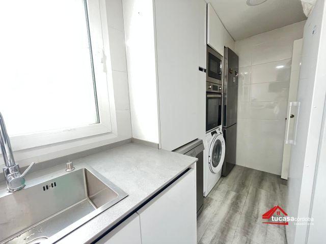 ? ¡Luz, espacio y ubicación! Piso listo para entrar a vivir en Santa Rosa