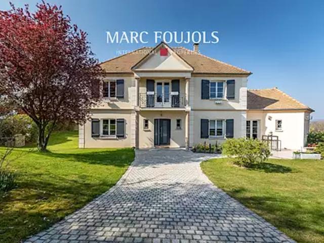 Luzarches 95270 Achat / Vente maison 8 pièces t8 piscine