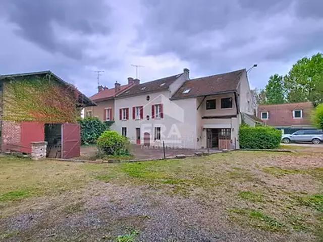 Luzarches 95270 Achat / Vente maison 9 pièces t9 terrasse cave