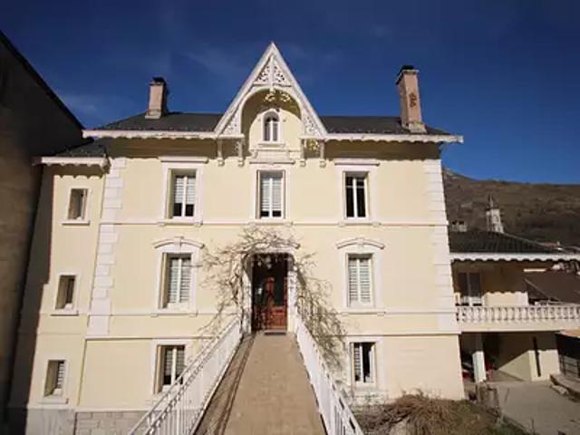 Luzenac 09250 Achat / Vente maison 15 pièces t15