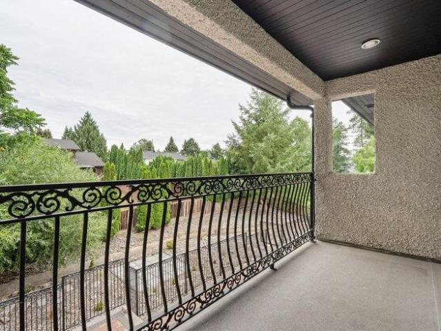 Lynndale Crescent