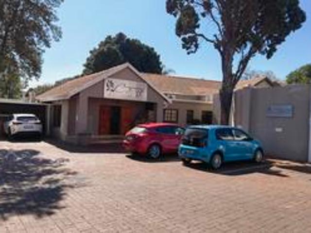 lynnwood – a‑grade 112m² office / sh.