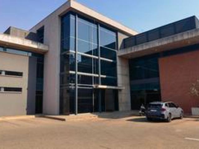 lynnwood – premium office to let in.