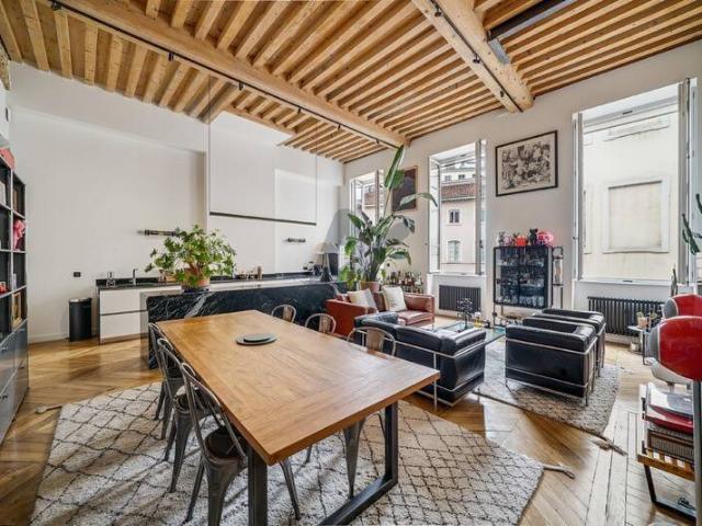 Lyon 1 Opéra: Un appartement ravissant de 4 pièces et 126 m²