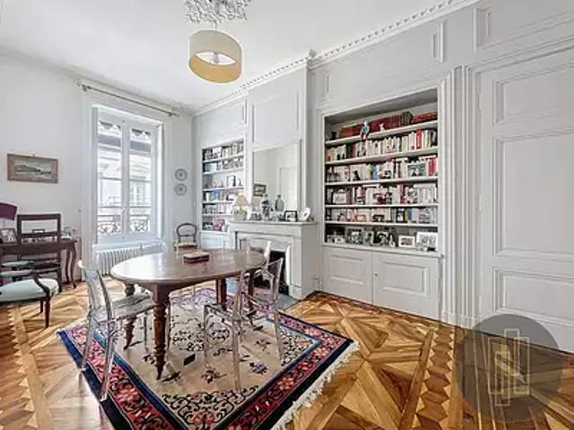 Lyon 2ème 69002 Achat / Vente appartement 4 pièces t4 cave balcon
