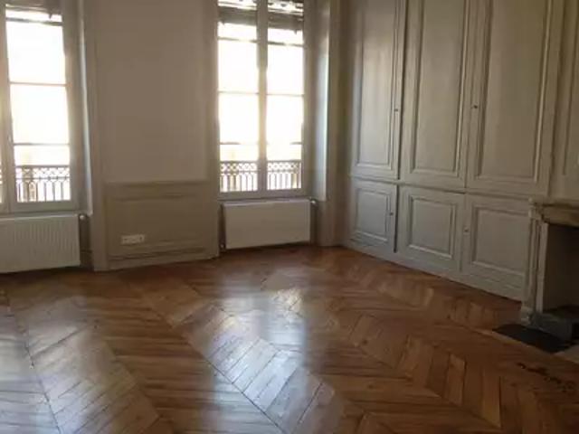Lyon 2ème 69002 Location appartement 4 pièces t4