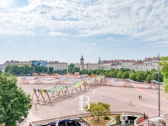 Lyon 2ème, Appartement 5 Chambres 300 m² en location