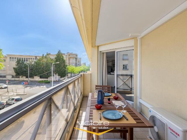 Lyon 3ème Montchat Grange Blanche, Magnifique T3 Bis familial en Duplex avec balcons