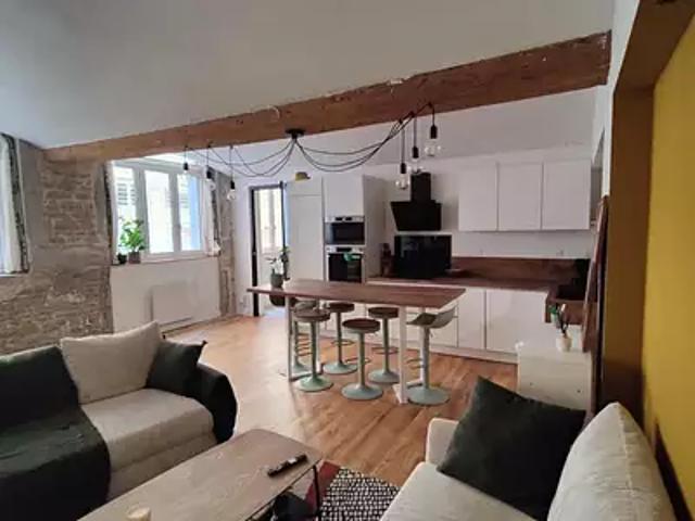 Lyon 4ème 69004 Achat / Vente appartement 2 pièces t2 cave