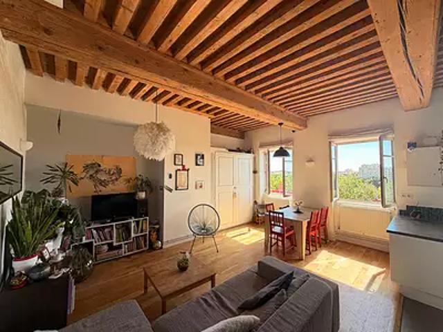Lyon 4ème 69004 Achat / Vente appartement 4 pièces t4 au dernier étage