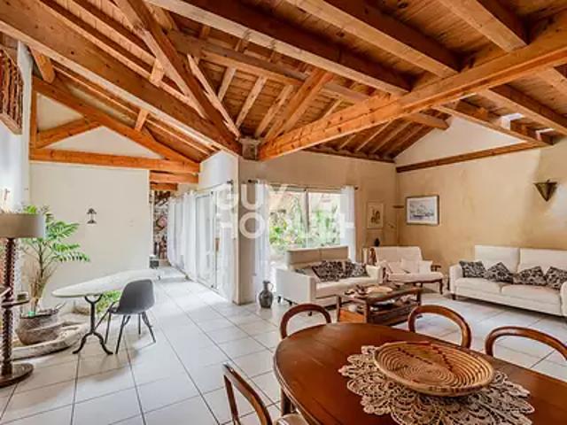 Lyon 4ème 69004 Achat / Vente maison 8 pièces t8 terrasse cave