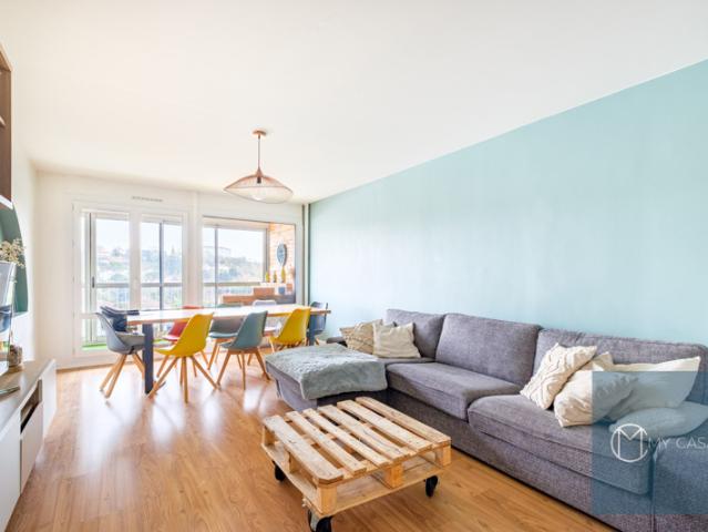 LYON 5 Superbe T4 de 89 m2 Balcon, Loggia et Garage