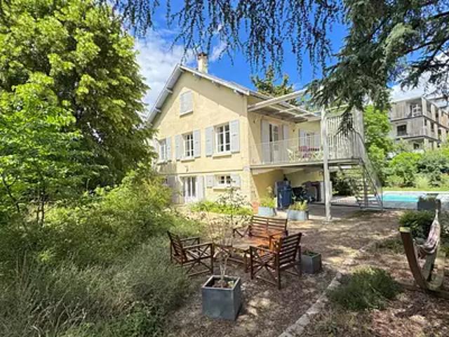 Lyon 5ème 69005 Achat / Vente maison 6 pièces t6 au dernier étage piscine