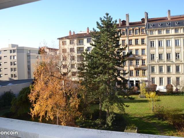 Lyon 6 bel appartement familial
