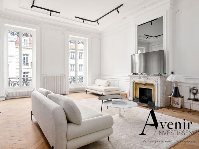 LYON 6 EXCEPTION 262m² T6 5 chambres GARAGE Lyon