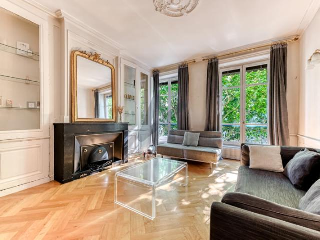 Lyon 6 Foch: Un appartement en étage élevé de 83m2, 2 cham