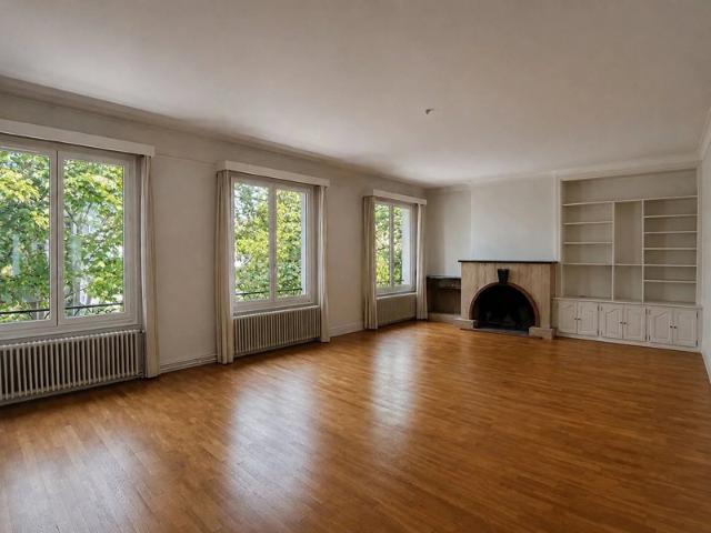 LYON 6, PARC TETE D'OR, DERNIER ETAGE,167.65m²