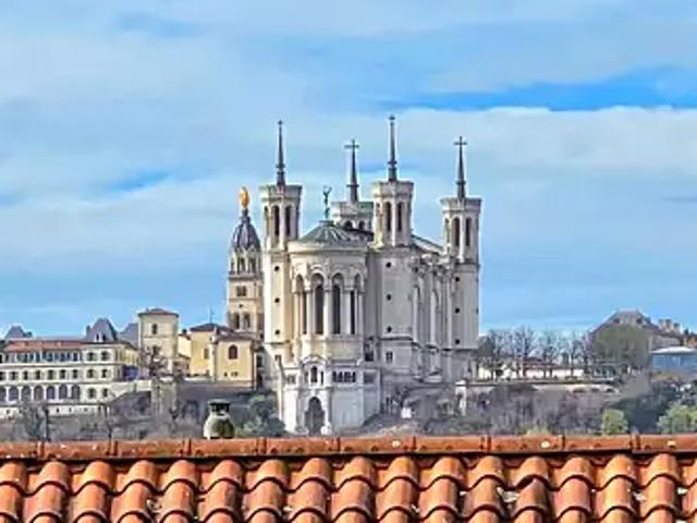 Lyon 6ème 69006 Achat / Vente appartement 4 pièces t4 cave balcon