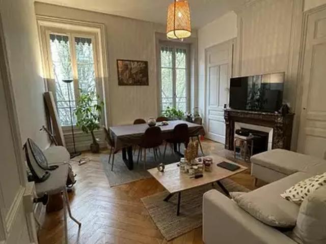 Lyon 6ème 69006 Location appartement 2 pièces t2