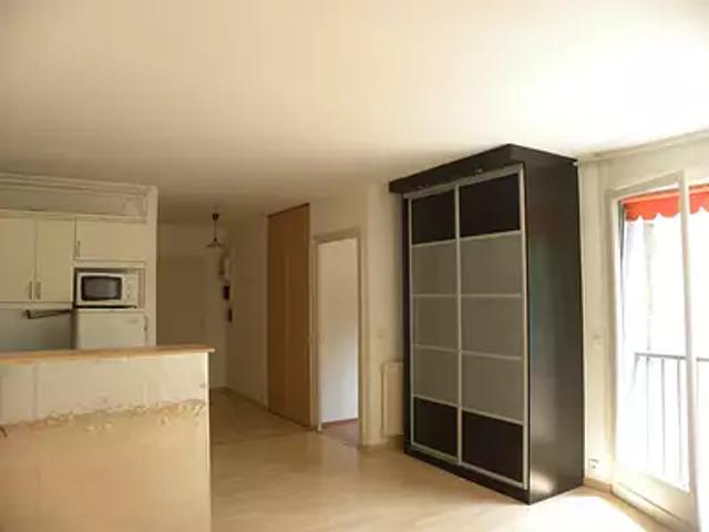 Lyon 6ème 69006 Location appartement 2 pièces t2 cave parking