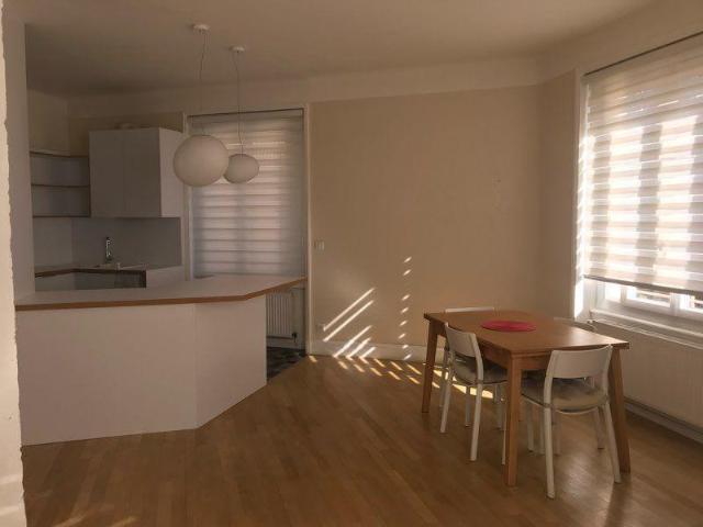 Lyon 7 Location Appartement 69