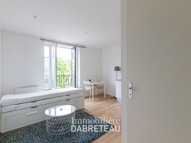 Lyon 7 Location Appartement 69
