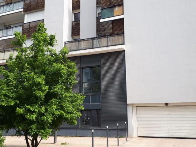 Lyon 7 Location Parking / Garage 69