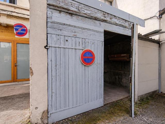 Lyon 7 Vente Parking / Garage 69