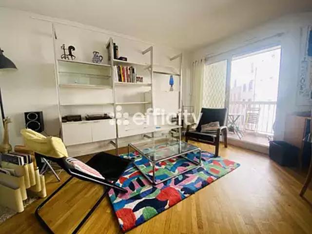 Lyon 7ème 69007 Achat / Vente appartement 3 pièces t3 cave balcon