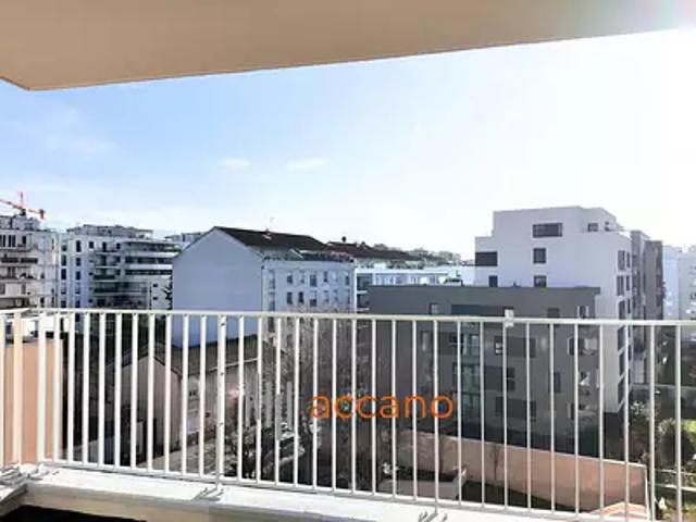 Lyon 7ème 69007 Achat / Vente appartement 3 pièces t3 au dernier étage terrasse