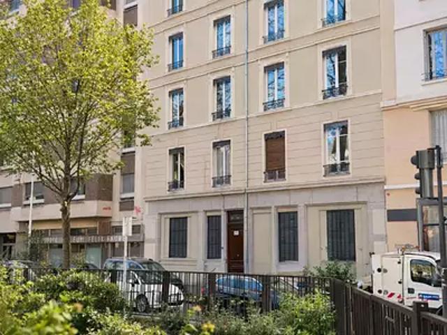 Lyon 7ème 69007 Achat / Vente appartement 3 pièces t3 au dernier étage cave